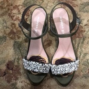 Madden Girl Barra Olive Satin Pumps